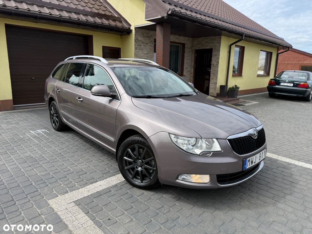 Skoda Superb 2.0 TDI DSG Elegance - 1