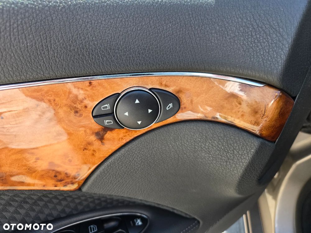 Mercedes-Benz Klasa E 200 Kompressor Automatik Elegance - 14