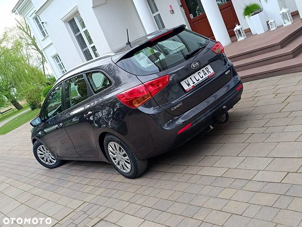 Kia Ceed 1.6 CRDi L - 4