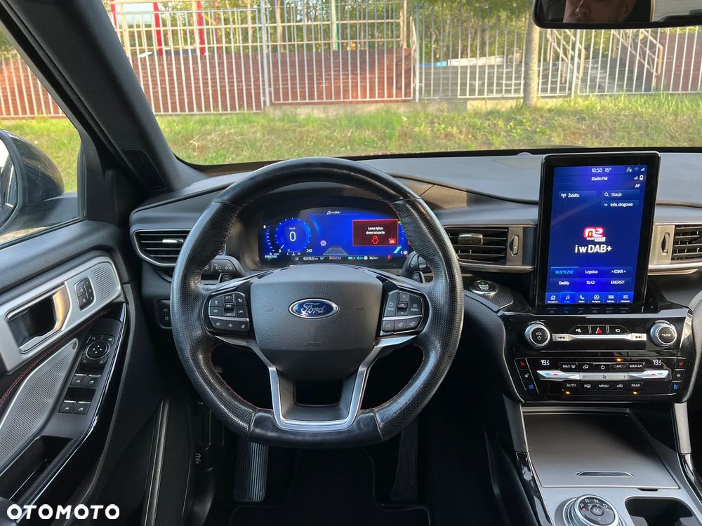Ford Explorer 3.0 EcoBoost PHEV 4WD ST-Line - 25