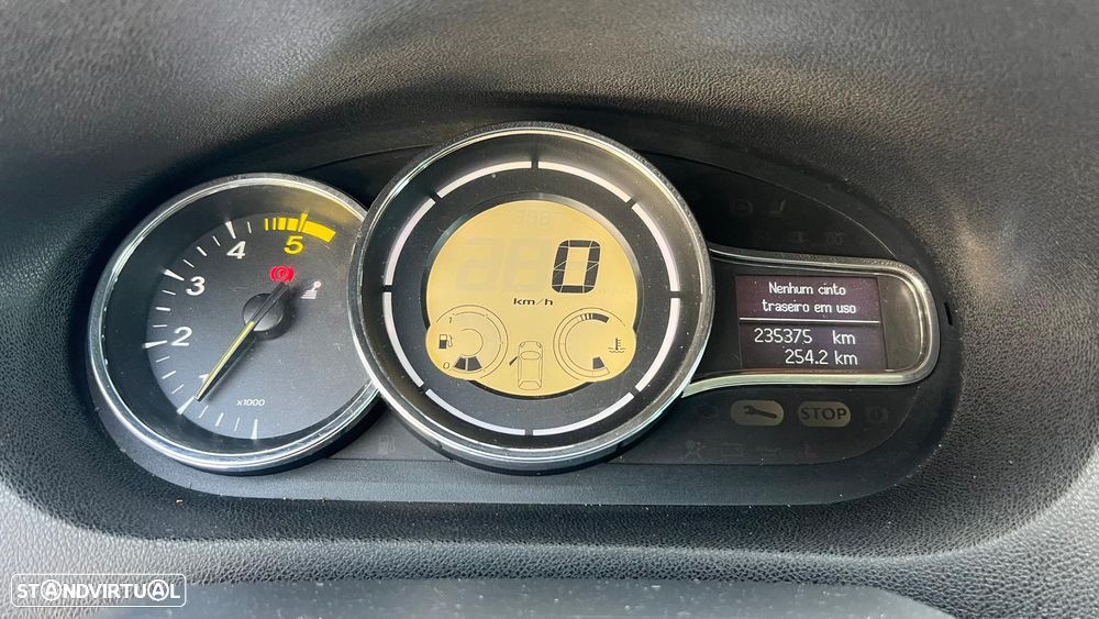 Renault Mégane Sport Tourer 1.5 dCi Dynamique S CO2 Champion - 23