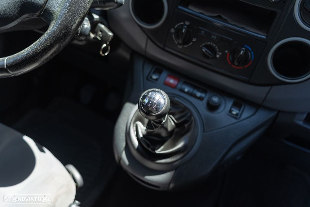 Peugeot Partner 3Lugares 1.6HDi - 12