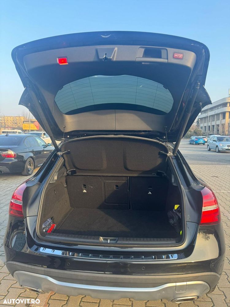 Mercedes-Benz GLA 200 d Aut. - 7