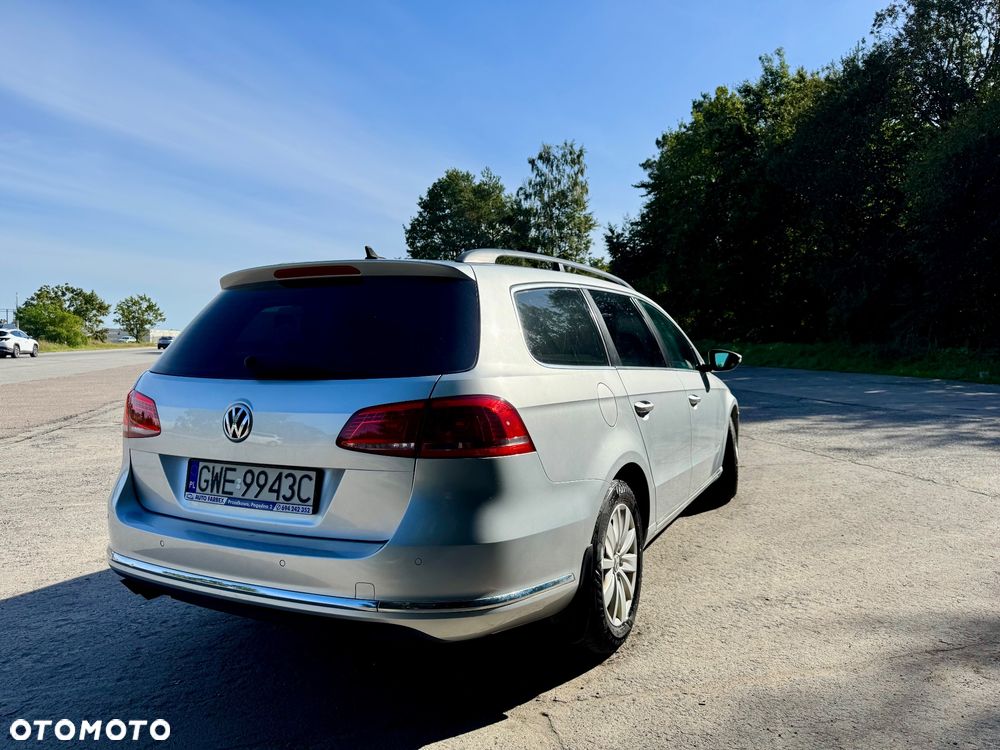 Volkswagen Passat - 6