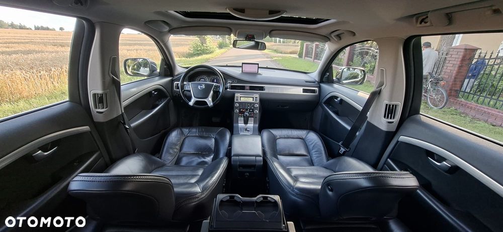 Volvo XC 70 2.4D AWD Kinetic - 10
