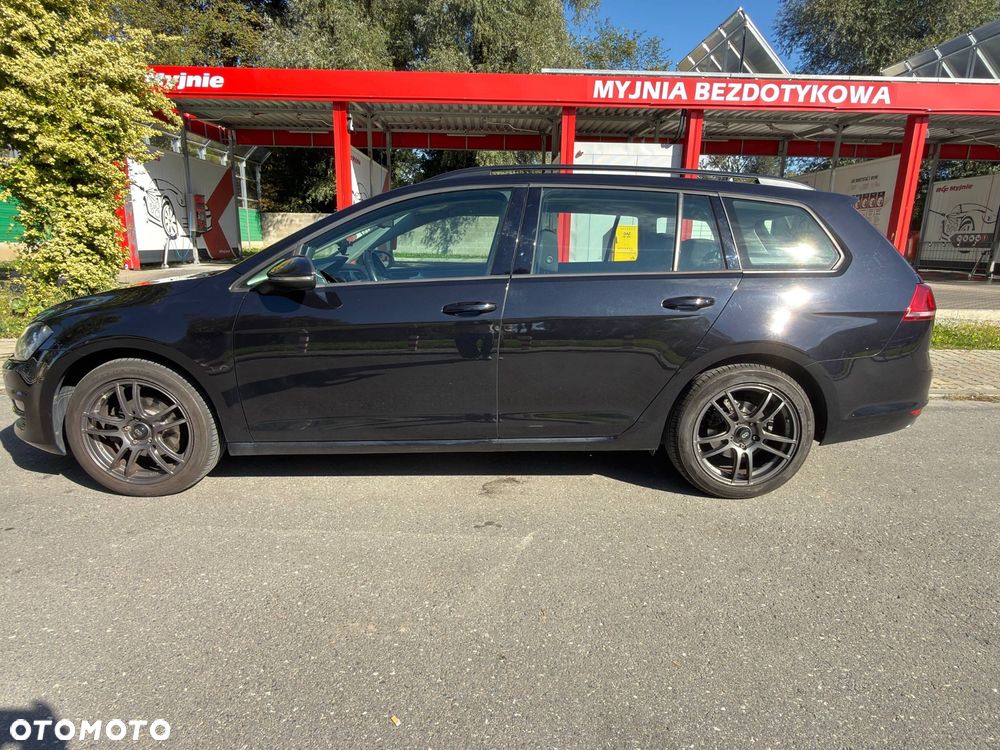Volkswagen Golf 1.2 TSI BlueMot Comfortline - 4