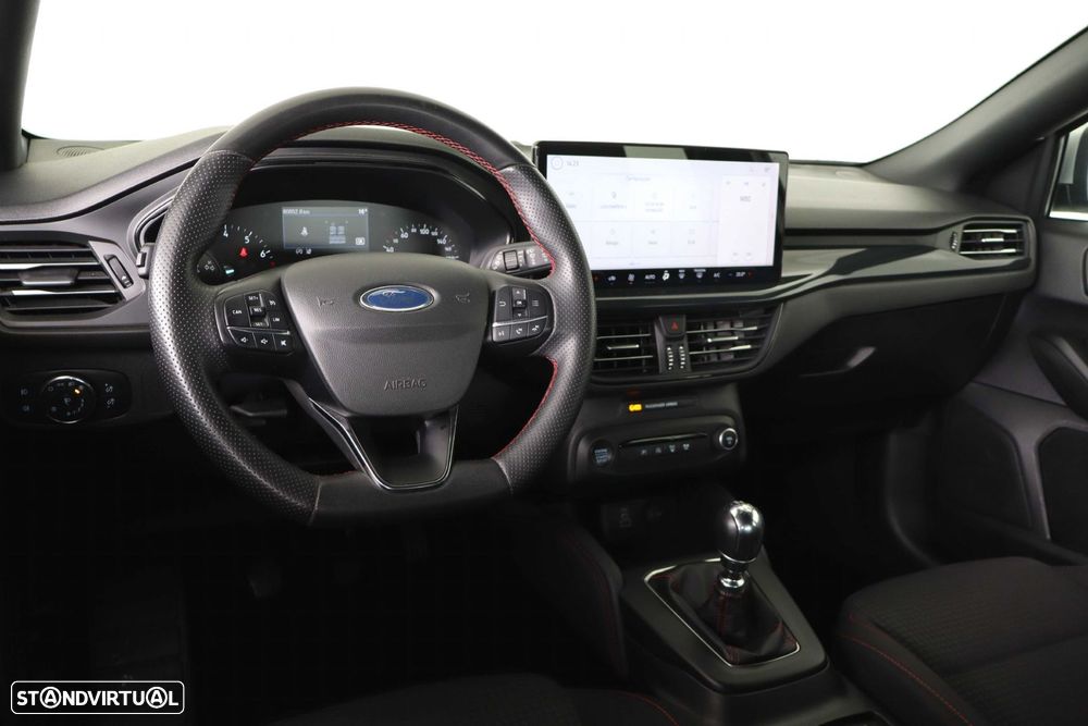 Ford Focus 1.0 EcoBoost MHEV ST-Line - 20