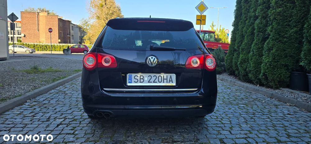 Volkswagen Passat 2.0 TDI Highline R-Style - 5