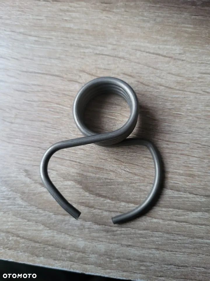 SPRĘŻYNA DO KLINA POD KOŁA LOHRA - 2