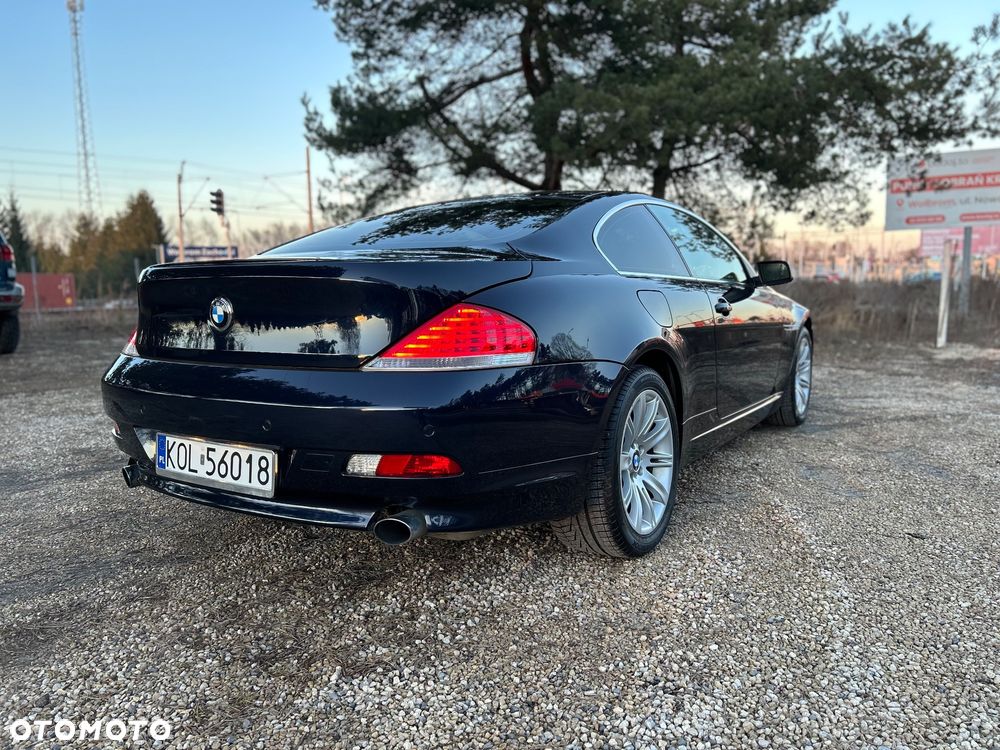 BMW Seria 6 650 i - 7