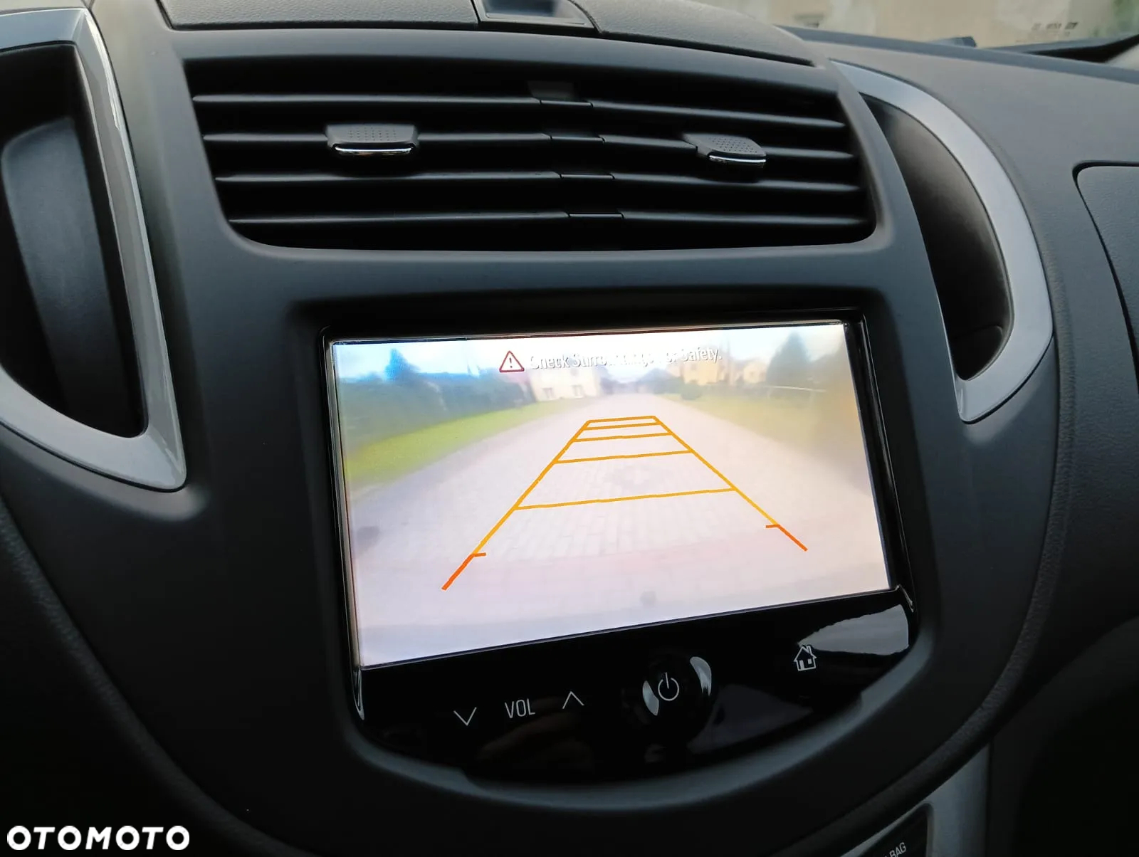 Chevrolet Trax 1.7TD LT+ - 24