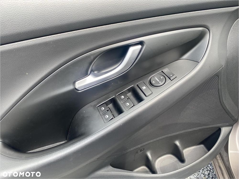 Hyundai i30 - 20