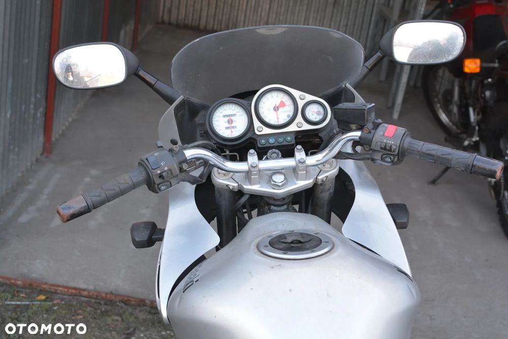 Kawasaki ZR - 13