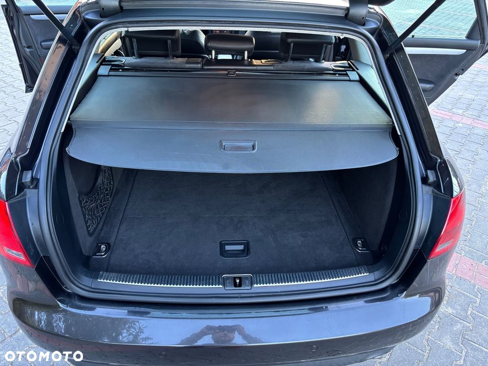 Audi A4 Avant 2.0 TDI DPF Quattro - 22