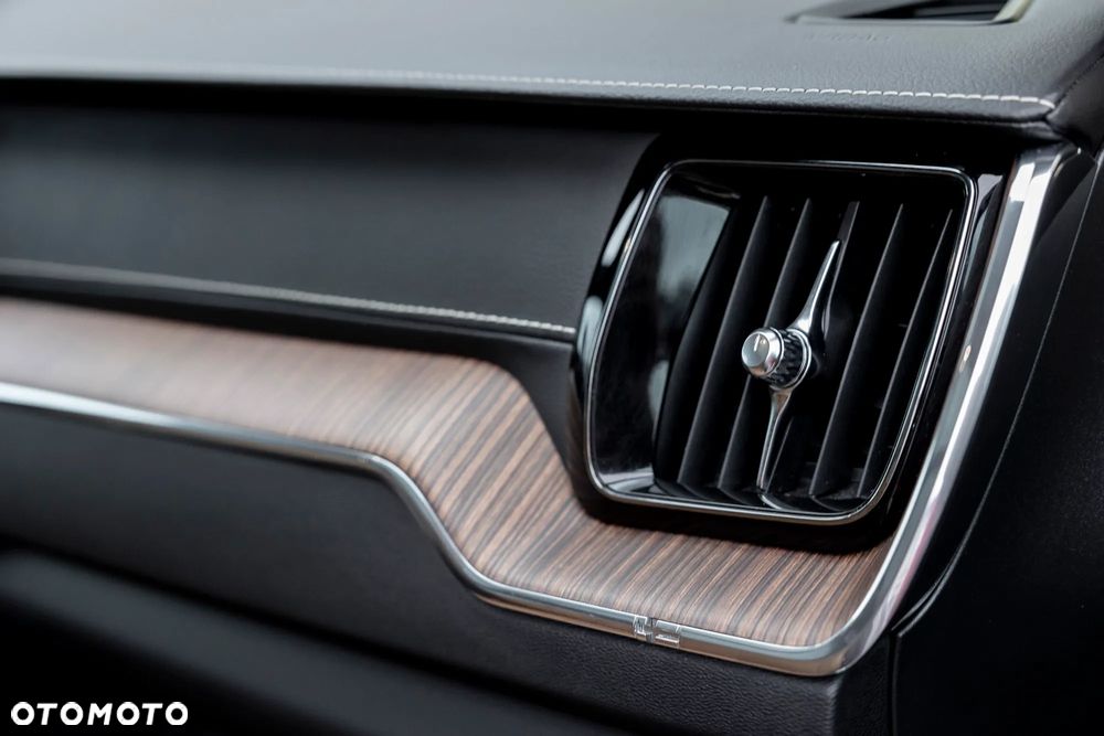 Volvo XC 60 T5 AWD Inscription - 13