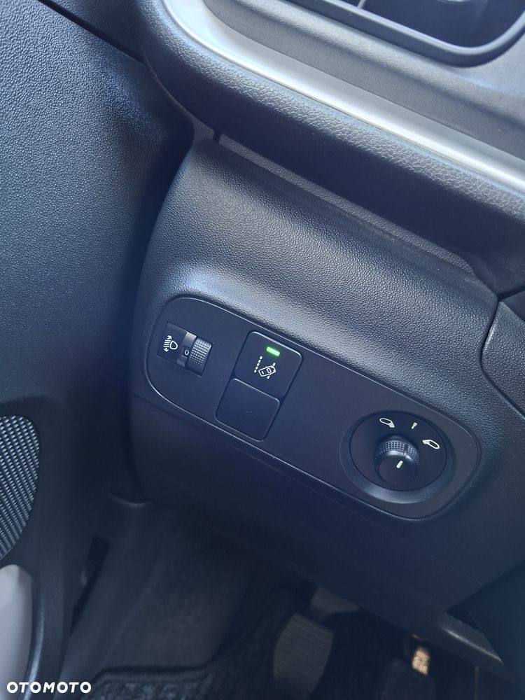 Citroën C3 Pure Tech 82 ELLE - 13
