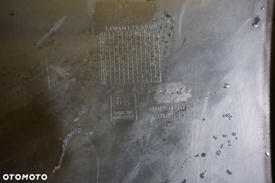 CADILLAC XT5 2017 - 2019 Zderzak Tył Tylny USA - 11