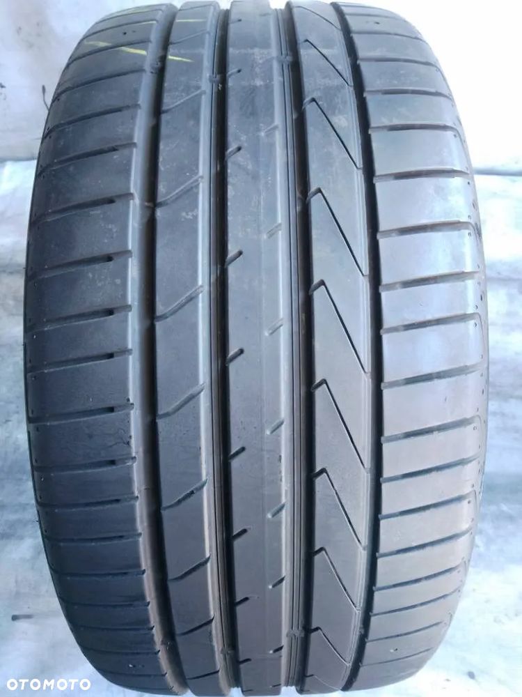 Hankook Ventus S1 EVO2 245/35 ZR19 93Y 2023 7-7.5mm - 1