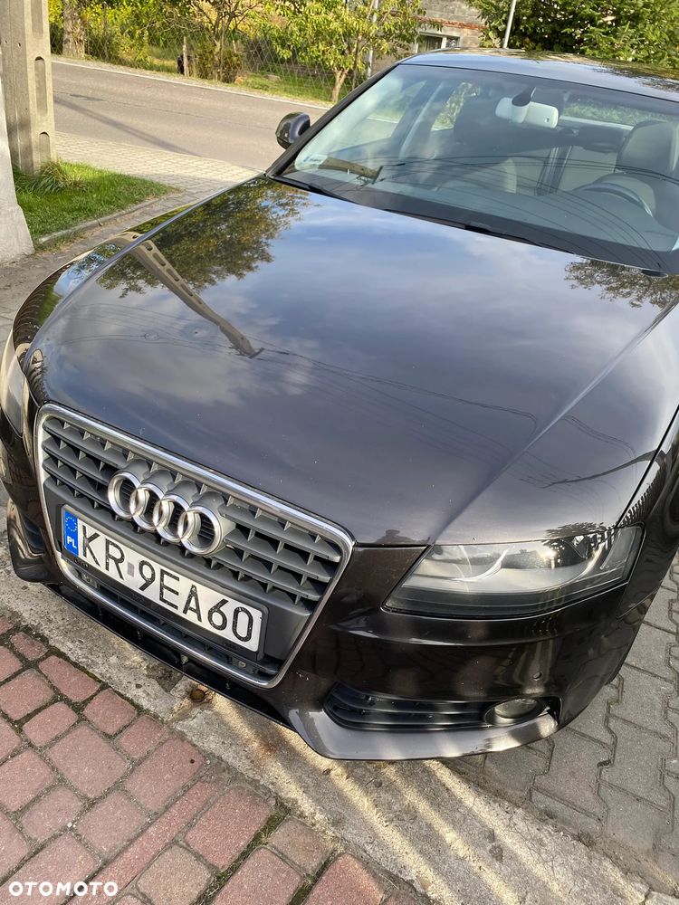 Audi A4 Limousine - 18