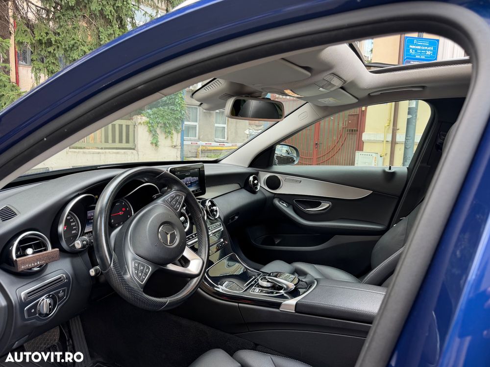 Mercedes-Benz C 220 d 4Matic 7G-TRONIC Avantgarde - 12