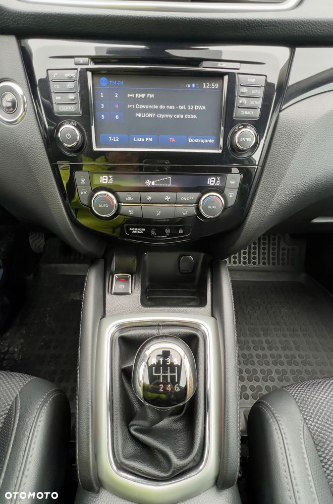 Nissan Qashqai 1.6 DIG-T Tekna - 12