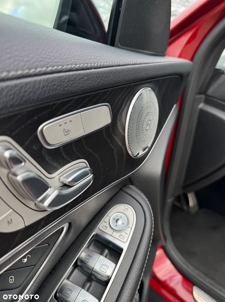 Mercedes-Benz GLC - 16