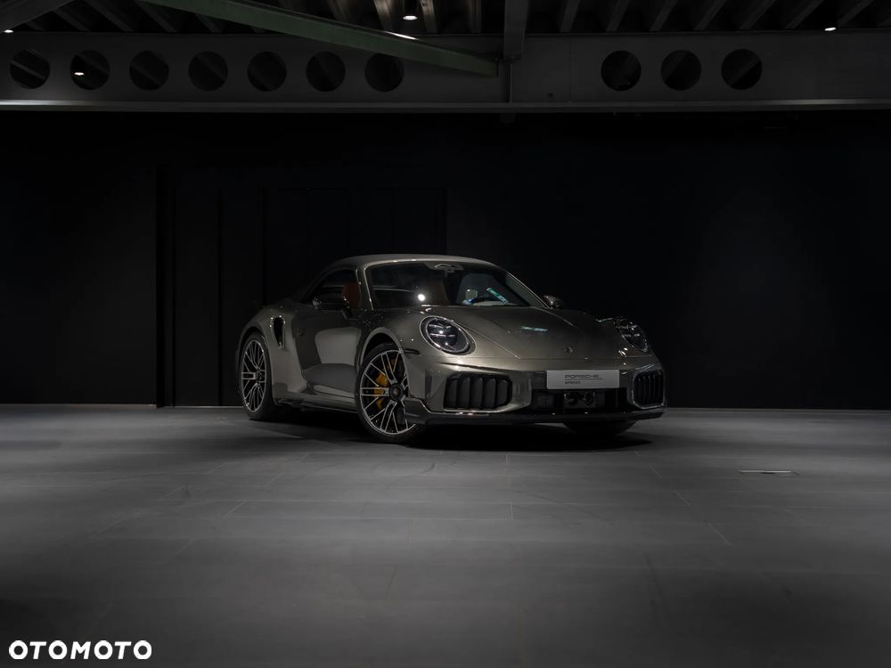 Porsche 911 Carrera Turbo S - 7