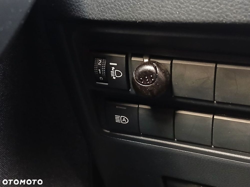 Toyota Yaris Cross Hybrid 1.5 Style - 32