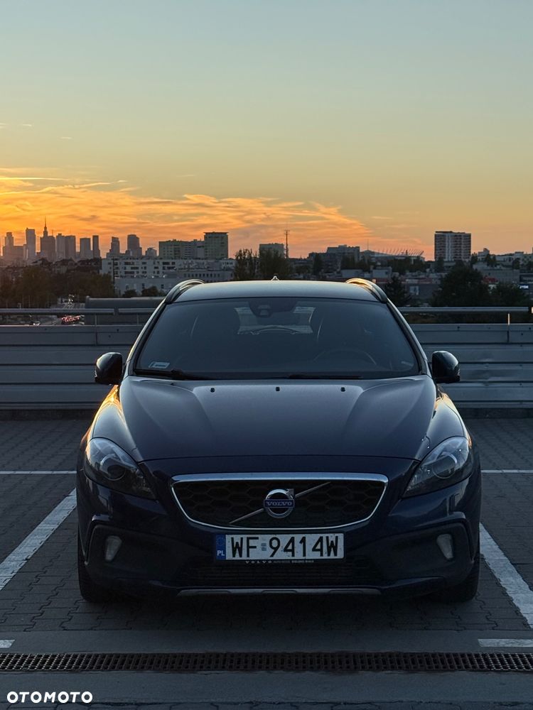 Volvo V40 Cross Country T4 AWD Drive-E Ocean Race - 2