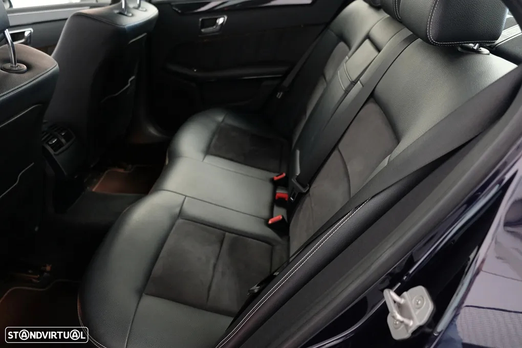 Mercedes-Benz E 250 CDi Avantgarde BE Auto. - 10