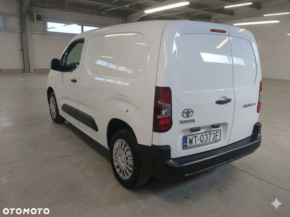 Toyota Proace City - 3