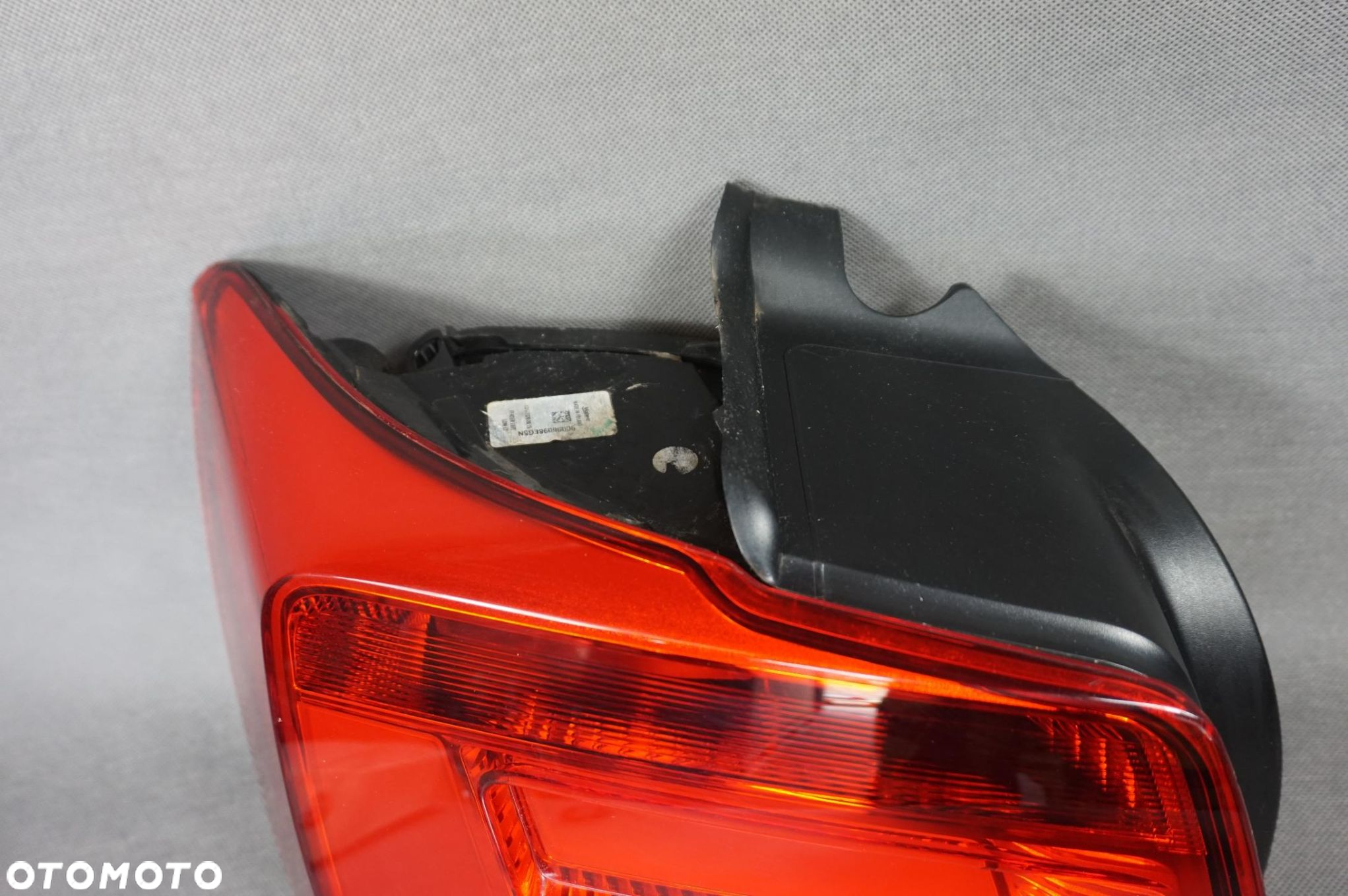 LAMPA PRAWA TYLNA AUDI Q2 81A 81A645069C - 3