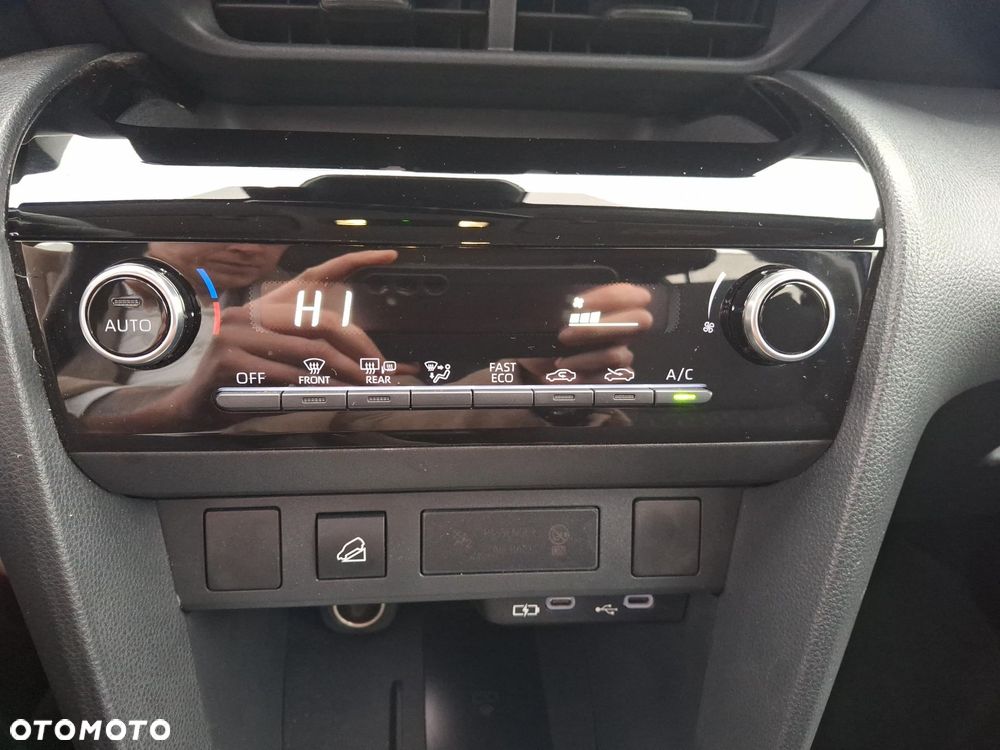 Toyota Yaris Cross - 17