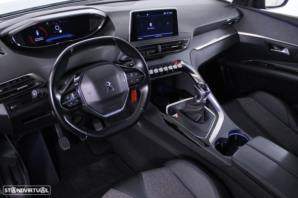 Peugeot 3008 1.5 BlueHDi Allure - 32