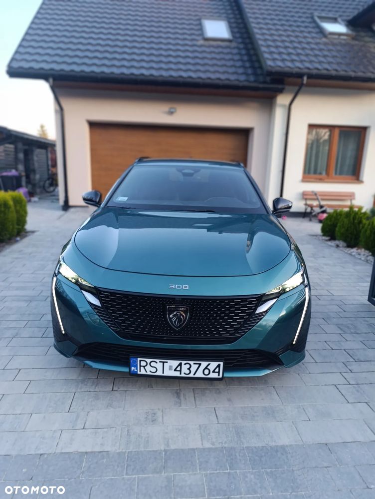 Peugeot 308 1.2 PureTech GPF GT Pack S&S EAT8 - 11