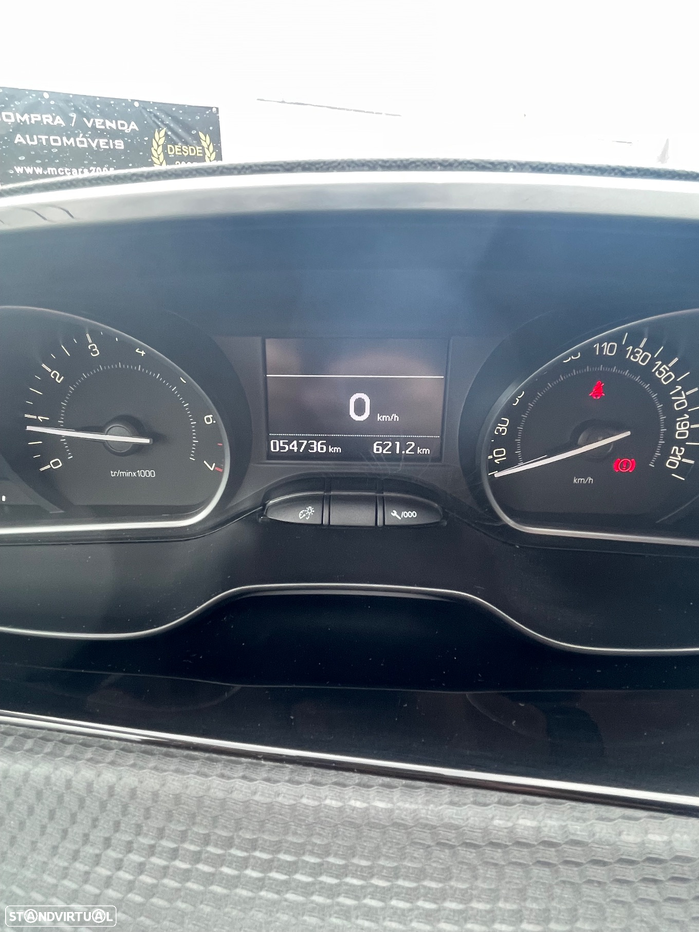 Peugeot 208 1.2 PureTech Allure - 19
