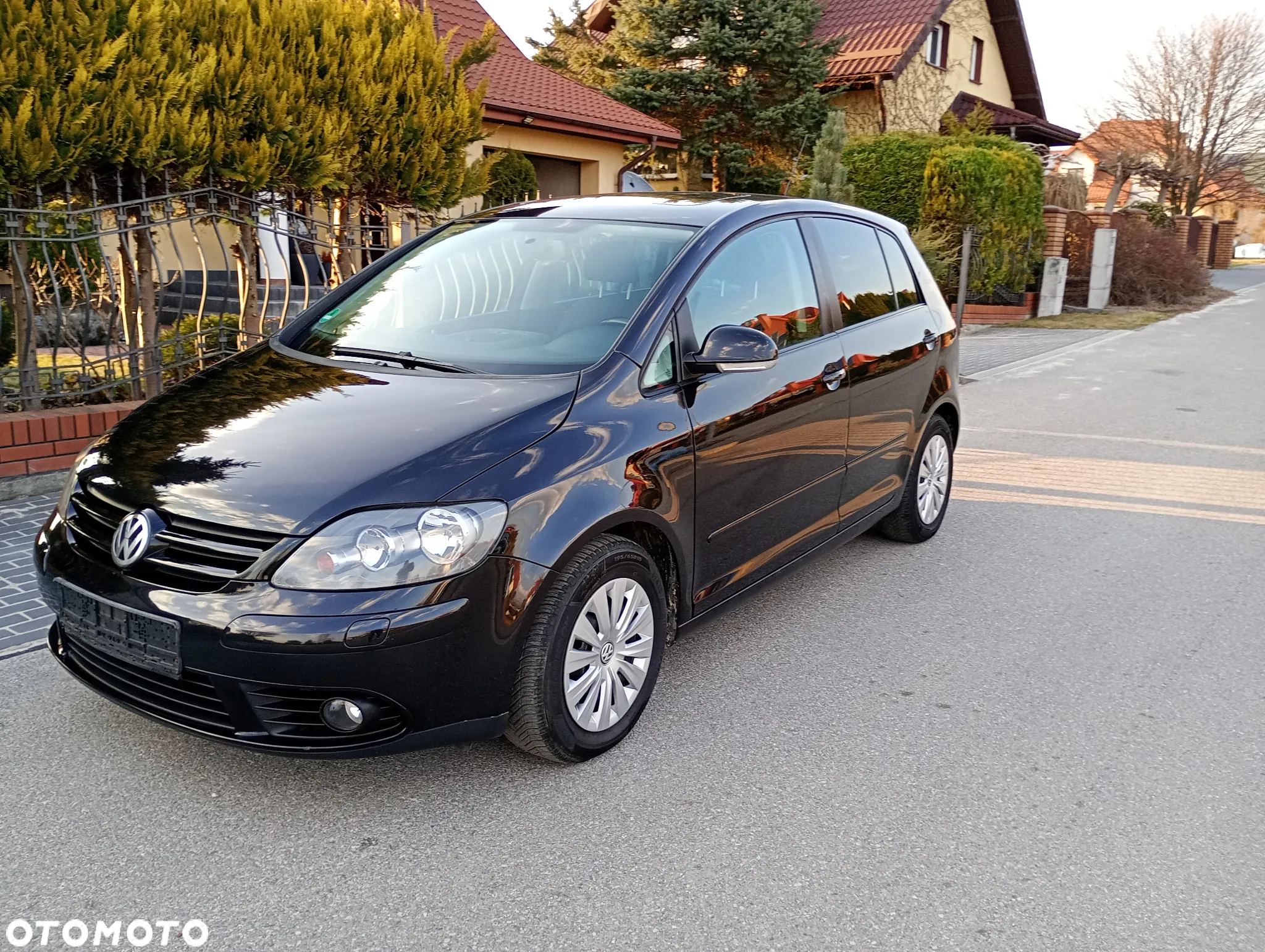 Volkswagen Golf Plus 1.9 TDI Comfortline - 21