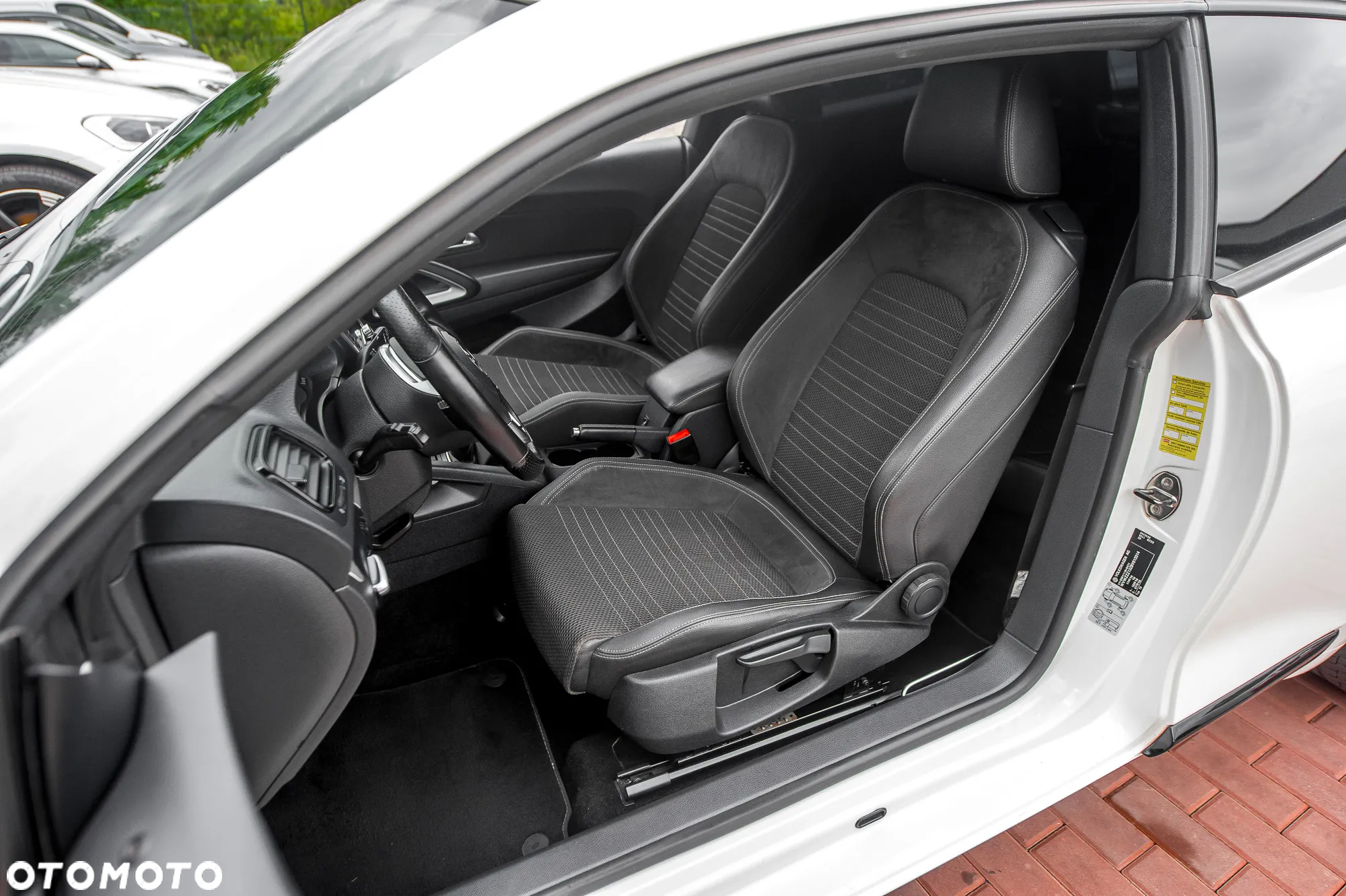 Volkswagen Scirocco 2.0 TSI Edition - 17