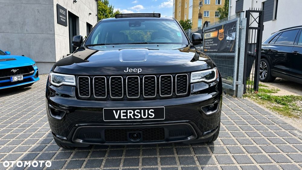 Jeep Grand Cherokee - 2