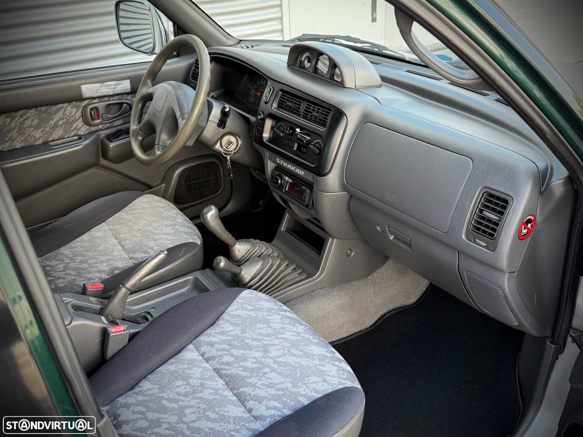 Mitsubishi L200 2.5 TD Strakar Sport CD - 9