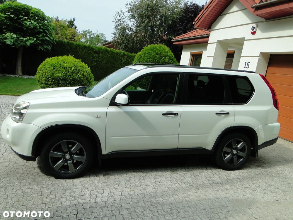 Nissan X-Trail 2.0 dCi 4x4 DPF Automatik LE - 6