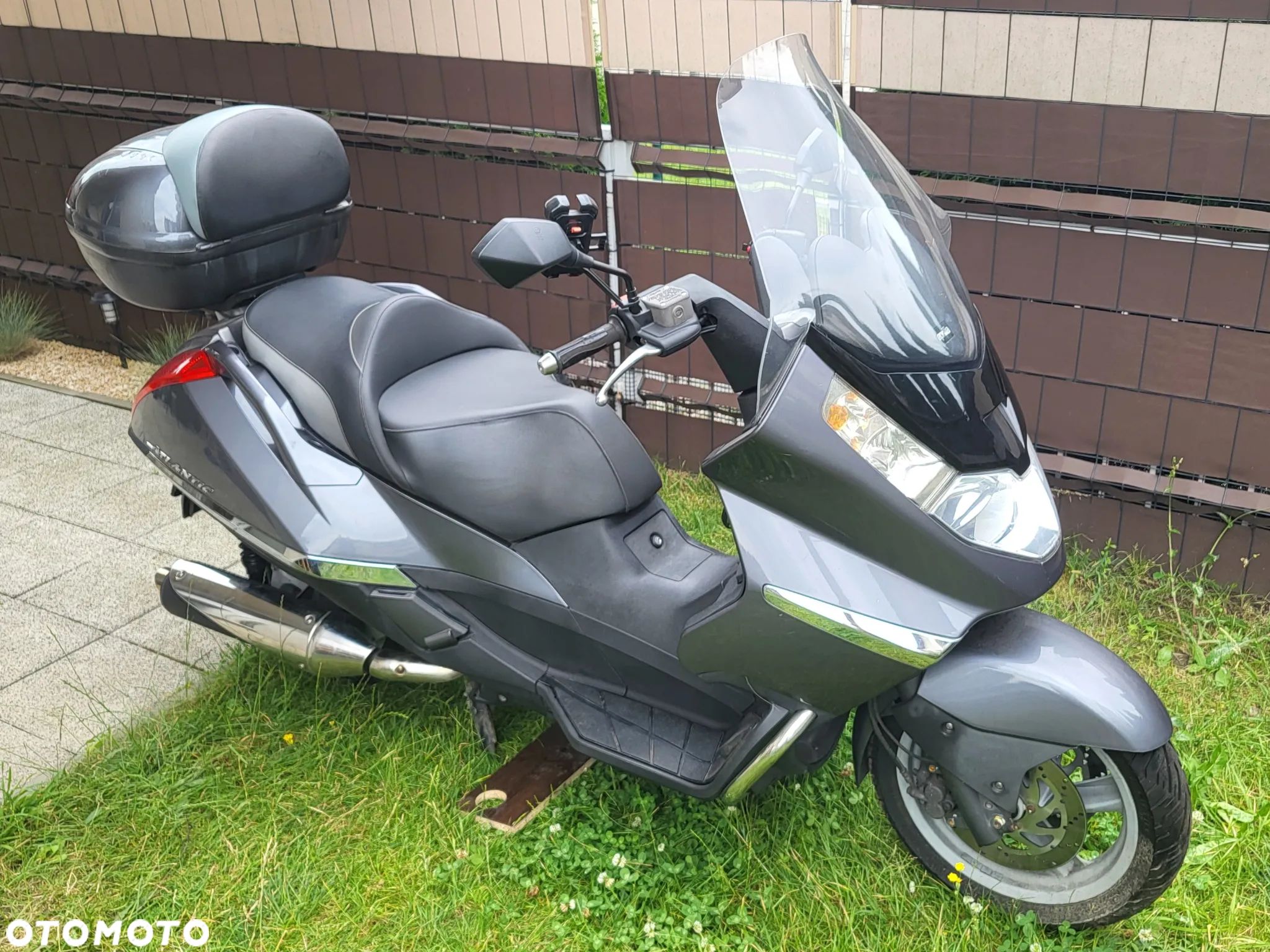 Aprilia Atlantic - 1