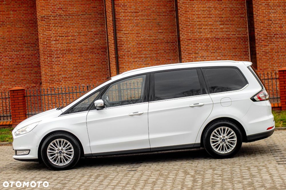 Ford Galaxy - 8