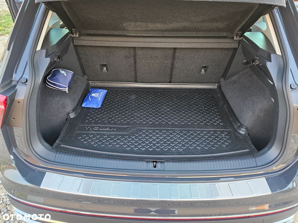 Volkswagen Tiguan 2.0 TDI SCR 4Mot Elegance DSG - 29