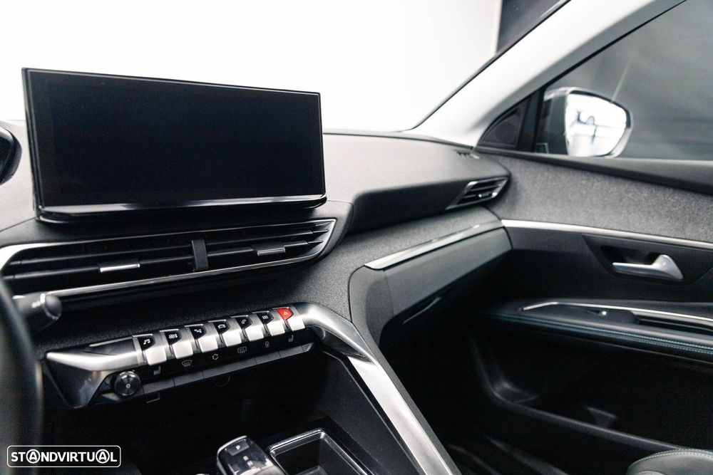 Peugeot 5008 1.5 BlueHDi Allure EAT8 - 33