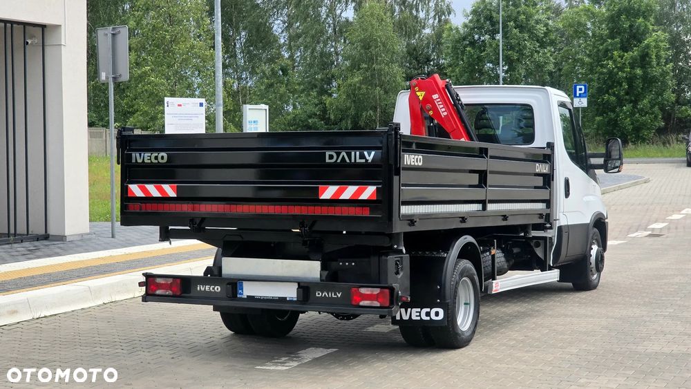 Iveco ❗️❗️DAILY 3.0 150Km 70C17 JAK NOWY ❗️❗️84 TYŚ PRZEBIEGU / ORYGINALNY WYWROT / HDS BEFFARD 1700A / WYWROT 3 STRONY / PIERWSZY WŁASCICIEL / NAVI / KAMERA COFANIA / TEMPOMAT / BLIŹNIAKI / WYSOKA BURTA / PRZYSTAWKA / WERSJA WZMOCNIONA / SERWIS ASO / SALON POLSKA / JAK Z SALONU - NOWY - / UNIKAT ❗❗ - 16
