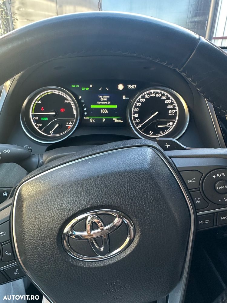 Toyota Camry 2.5 Exclusive - 17