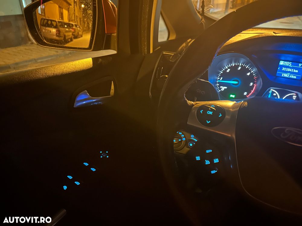 Ford Grand C-Max 2.0 TDCi DPF Powershift Trend - 12