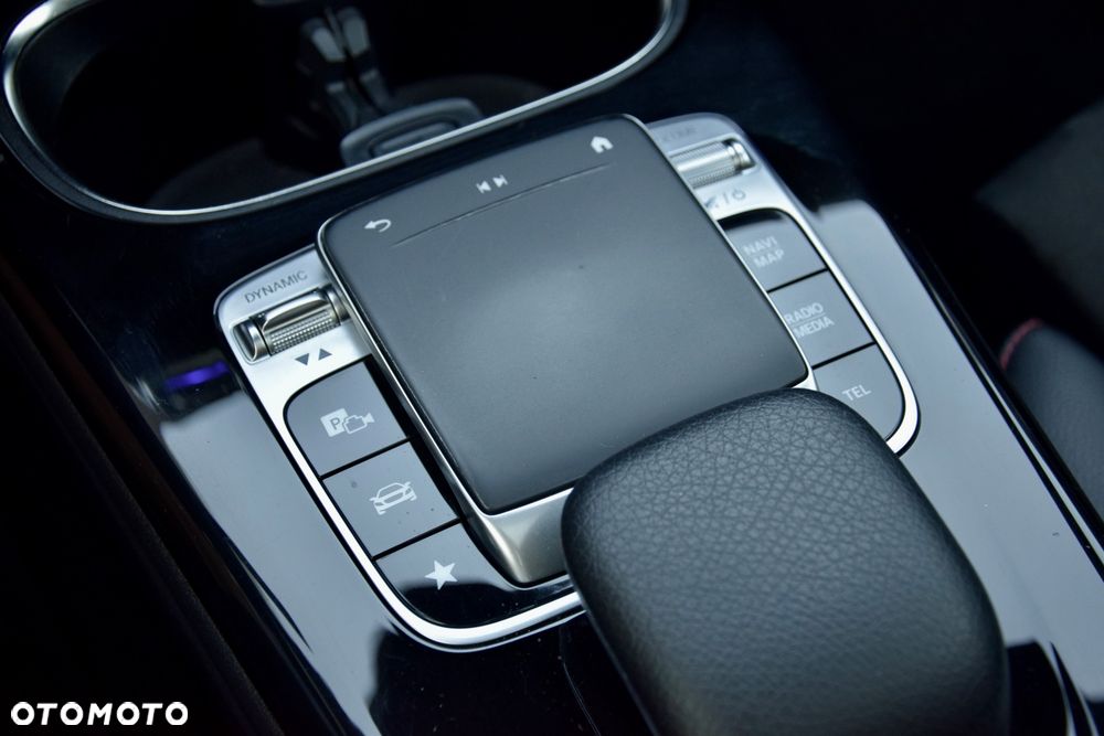 Mercedes-Benz Klasa A 200 7G-DCT - 26