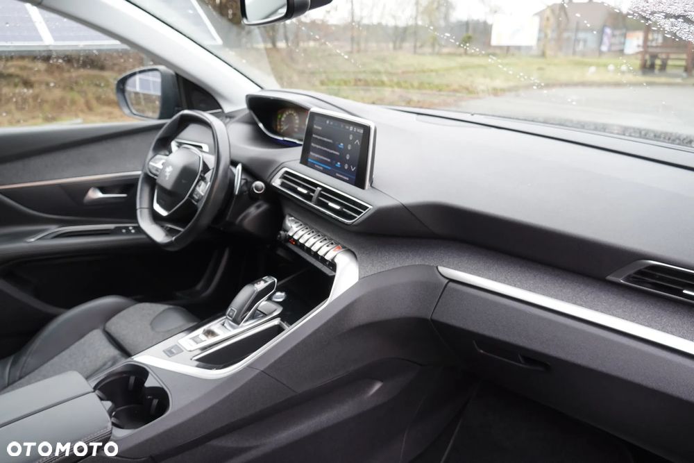 Peugeot 3008 - 15